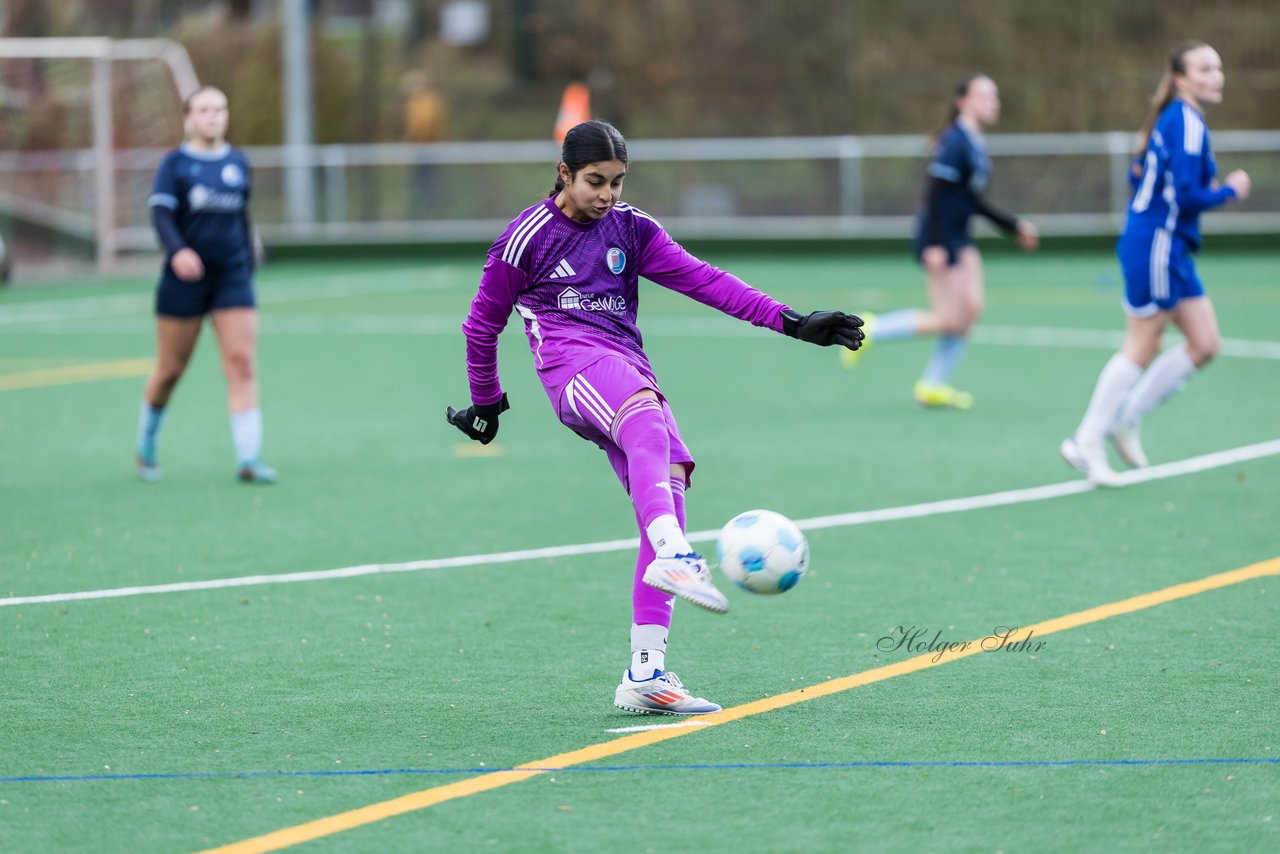 Bild 249 - F VfL Pinneberg - USC Paloma : Ergebnis: 1:4